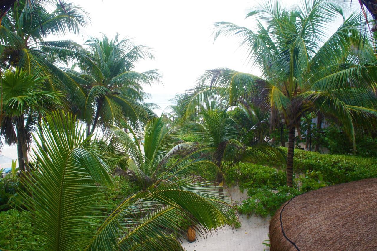 Cabanas La Luna Hotel Tulum Exterior photo